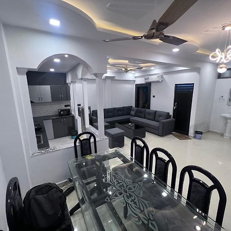 J K Apartment Аллахабад Экстерьер фото