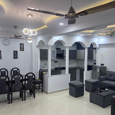 J K Apartment Аллахабад Экстерьер фото