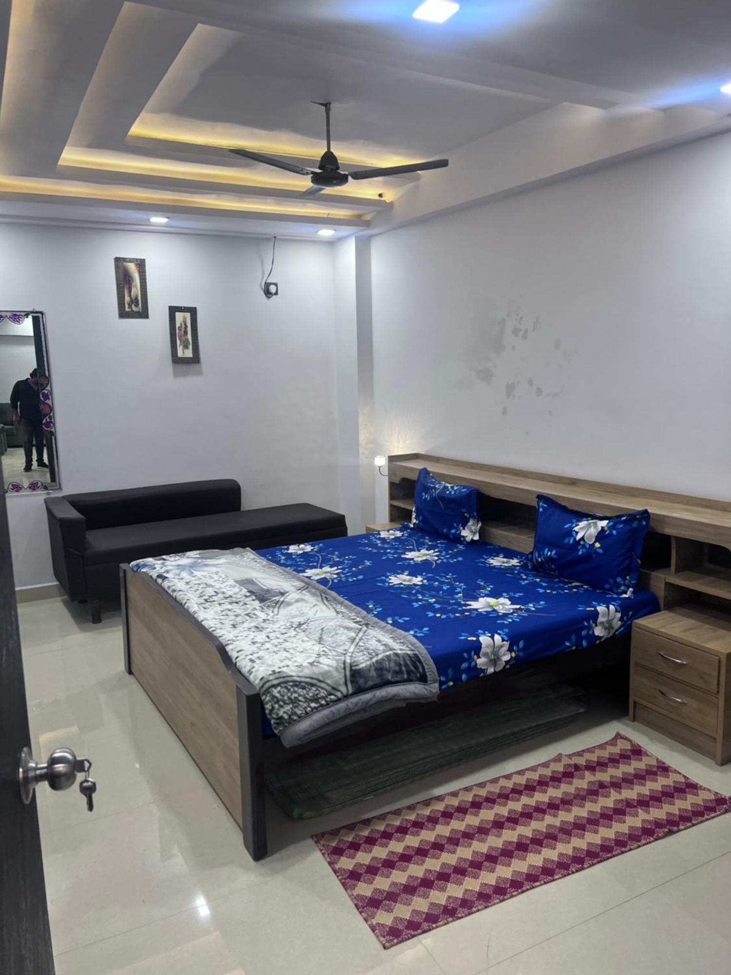 J K Apartment Аллахабад Экстерьер фото