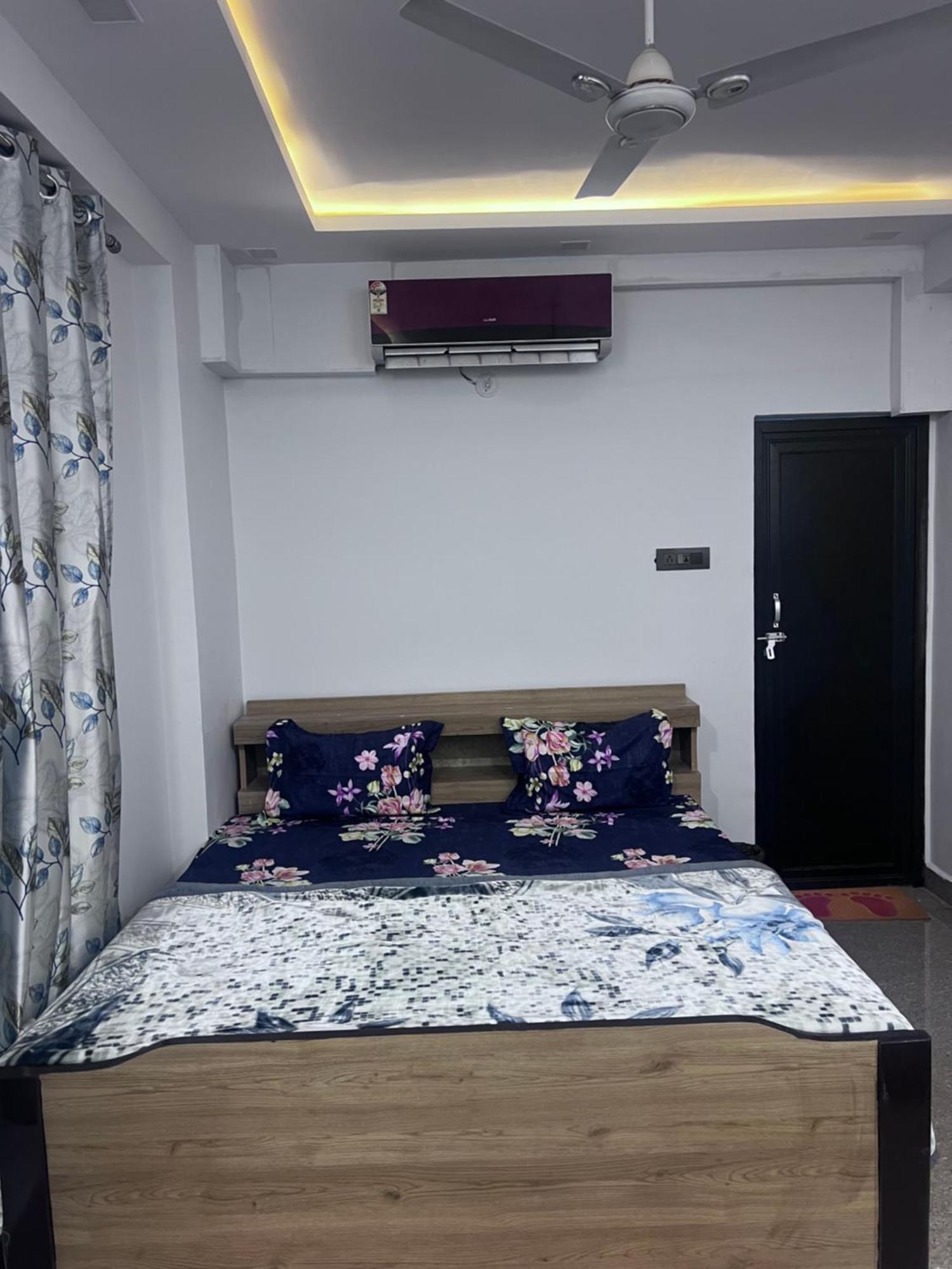 J K Apartment Аллахабад Экстерьер фото
