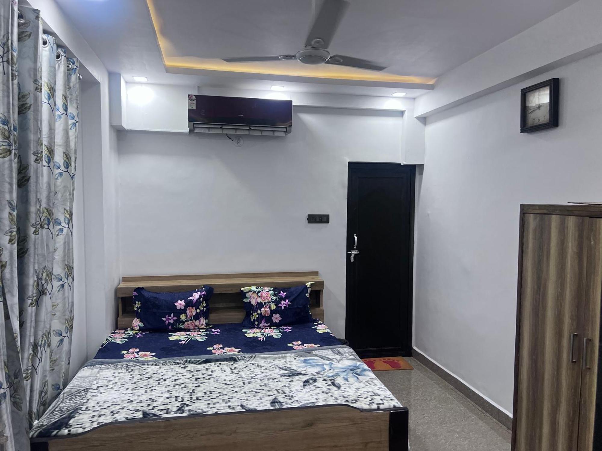 J K Apartment Аллахабад Экстерьер фото